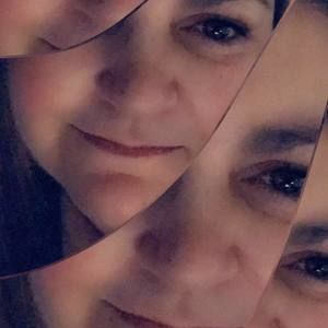 Meet your Posher, Daniela